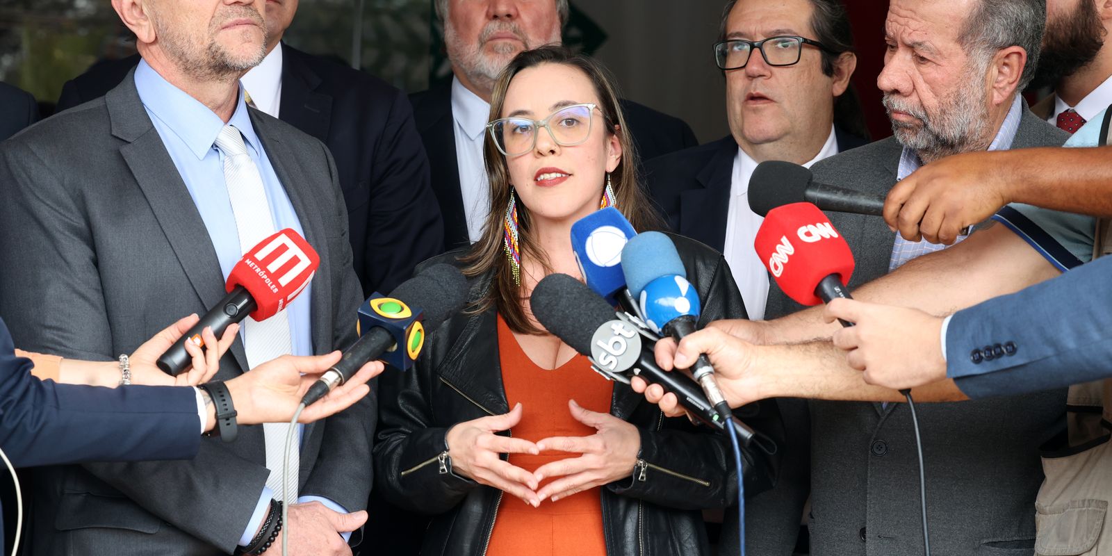 Presidenta do PSOL tem visto cancelado pelos Estados Unidos