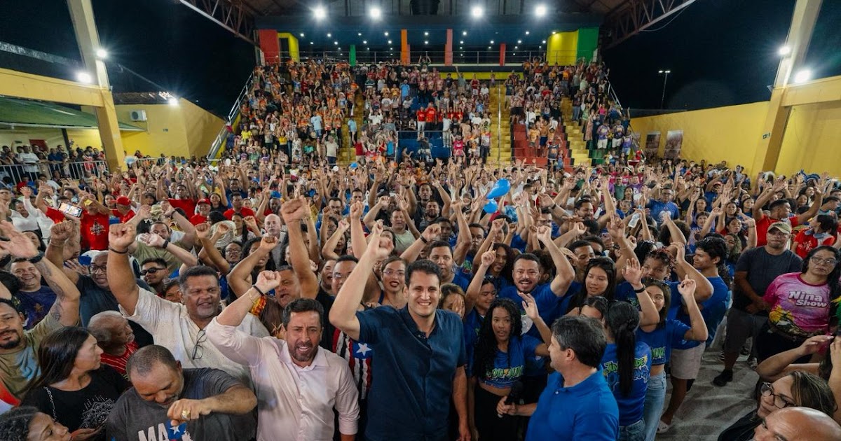 Mais de 300 grupos culturais declaram apoio à pré-candidatura de Orleans em grande ato com fazedores de cultura