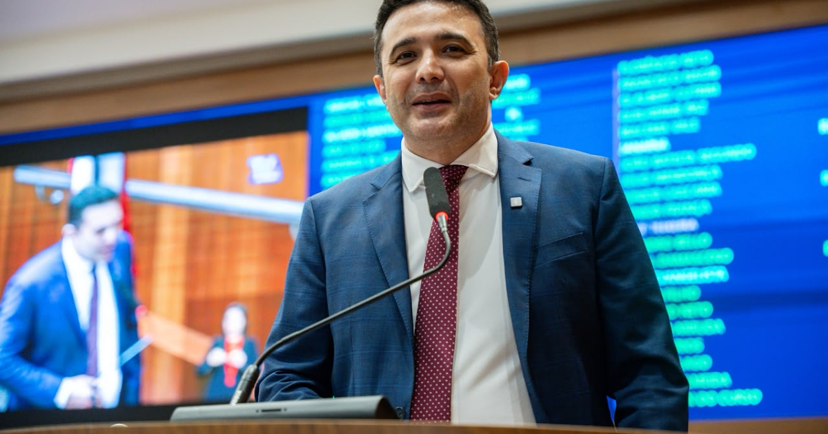 Dr. Yglésio faz duras críticas e expõe “seletividade e hipocrisia” de deputados dinistas
