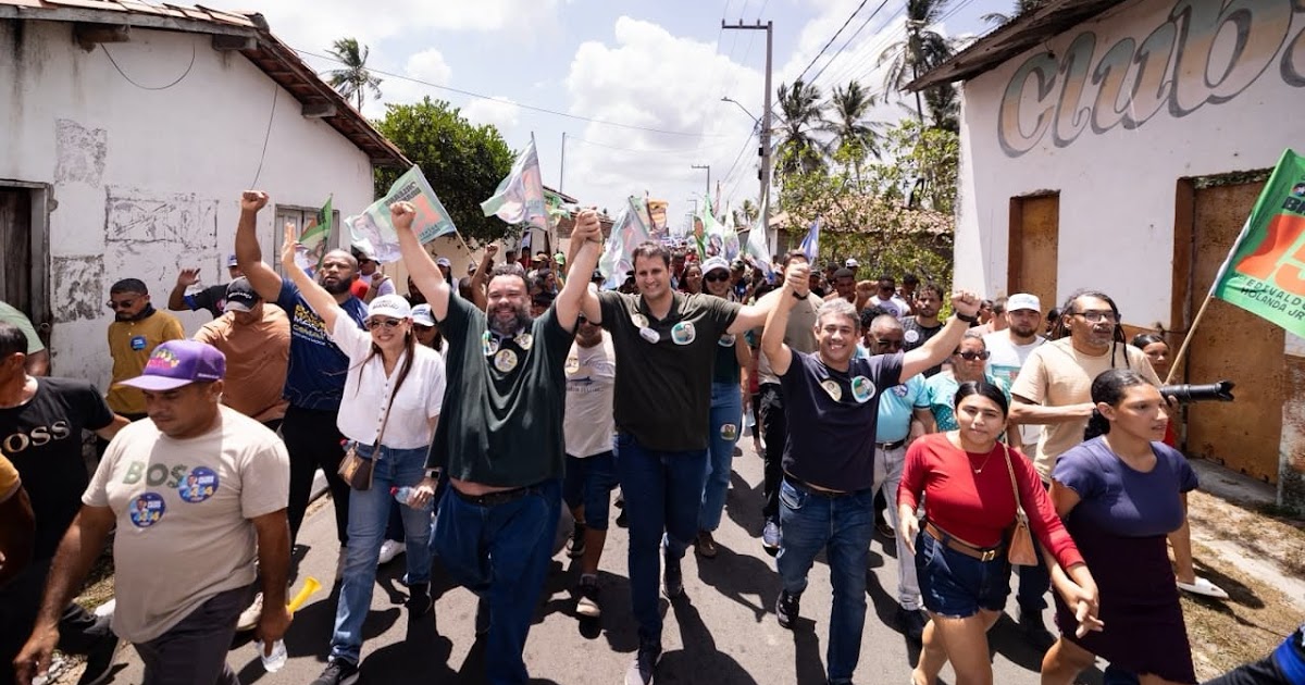 Orleans Brandão percorre Primeira Cruz ao lado da população em grande ato de apoio à sua candidatura