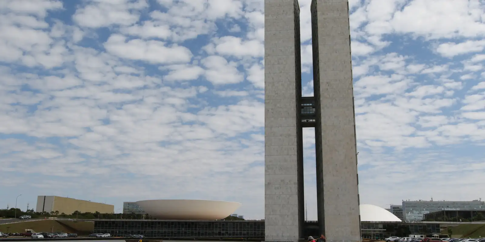 Perfil mais conservador deve mudar agenda do Congresso, diz professor